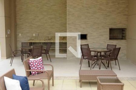Apartamento à venda com 56m², 2 quartos e 1 vaga Apartamento à venda com 56m², 2 quartos e 1 vagaÁrea comum - Churrasqueira