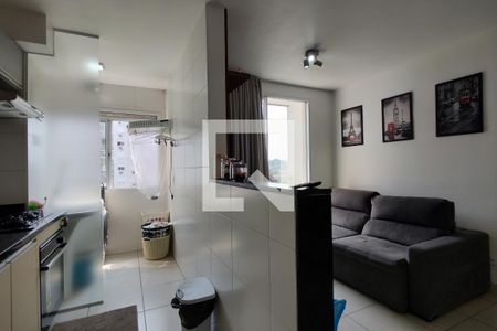 Apartamento à venda com 56m², 2 quartos e 1 vaga Apartamento à venda com 56m², 2 quartos e 1 vagaCozinha - Armários