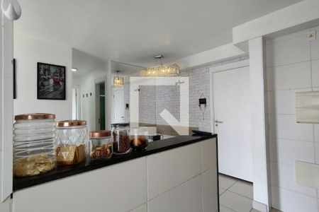 Apartamento à venda com 56m², 2 quartos e 1 vaga Apartamento à venda com 56m², 2 quartos e 1 vagaCozinha - Armários