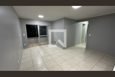 Sala de apartamento para alugar com 3 quartos, 62m² em Residencial Eldorado, Goiânia