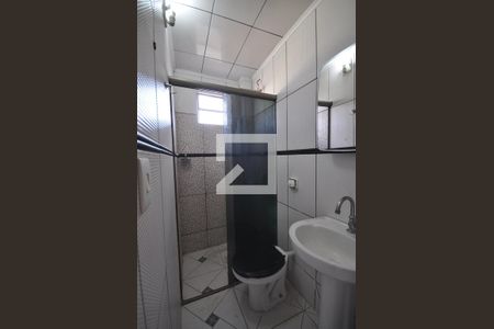 Banheiro de casa para alugar com 1 quarto, 49m² em Vila Nova Mazzei, São Paulo