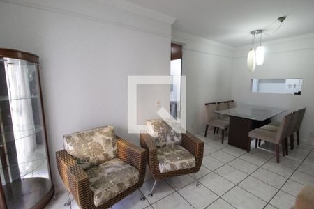 Sala de apartamento para alugar com 3 quartos, 74m² em Santa Maria, Uberlândia
