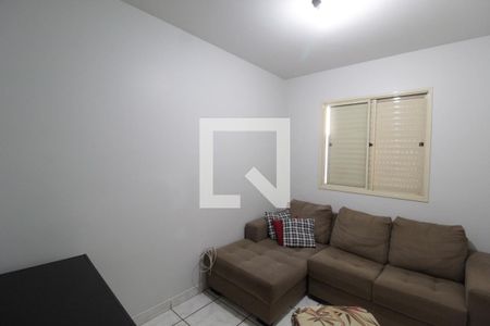 Sala de TV de apartamento para alugar com 3 quartos, 74m² em Santa Maria, Uberlândia