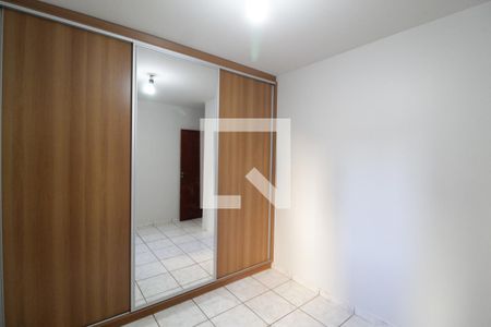 Quarto de apartamento para alugar com 3 quartos, 74m² em Santa Maria, Uberlândia