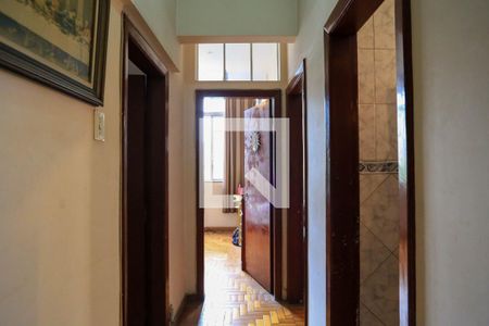 Corredor de apartamento à venda com 3 quartos, 141m² em Centro, Belo Horizonte