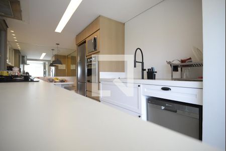 Apartamento à venda com 140m², 3 quartos e 2 vagasCozinha