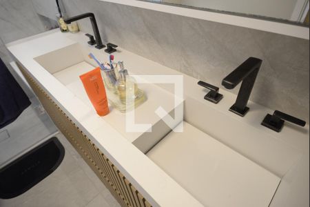 Apartamento à venda com 140m², 3 quartos e 2 vagasSuíte 3