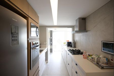 Apartamento à venda com 140m², 3 quartos e 2 vagasCozinha