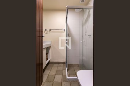 Casa de condomínio à venda com 460m², 4 quartos e 3 vagasBanheiro