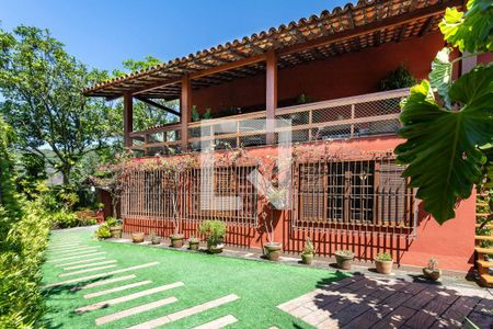 Casa de condomínio à venda com 460m², 4 quartos e 3 vagasArea comum