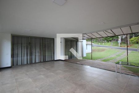 Casa à venda com 3 quartos, 250m² em Alphaville, Nova Lima