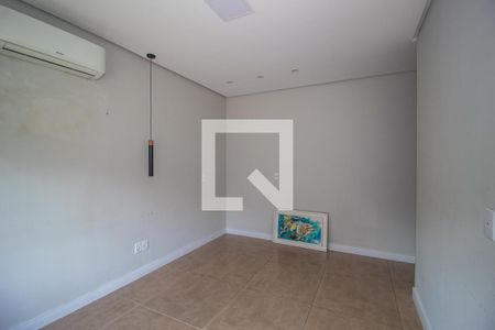 Casa à venda com 100m², 2 quartos e 3 vagassuite