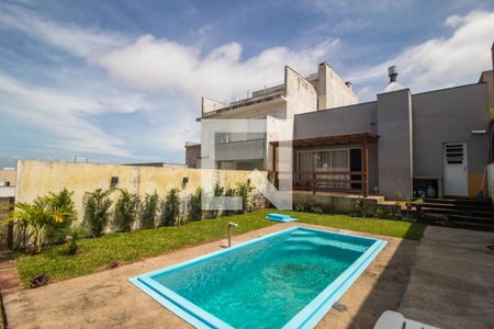 Casa à venda com 100m², 2 quartos e 3 vagasÁrea comum - Piscina