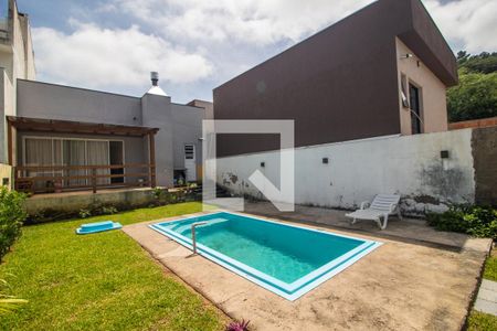 Casa à venda com 100m², 2 quartos e 3 vagasÁrea comum - Piscina