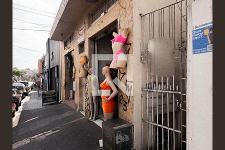 Casa para alugar com 250m², 3 quartos e sem vagaFachada com Plaquinha