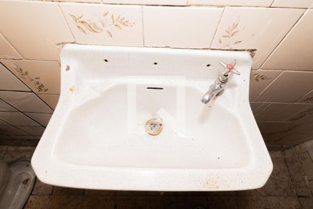 Casa para alugar com 250m², 3 quartos e sem vagaBanheiro - Casa 02