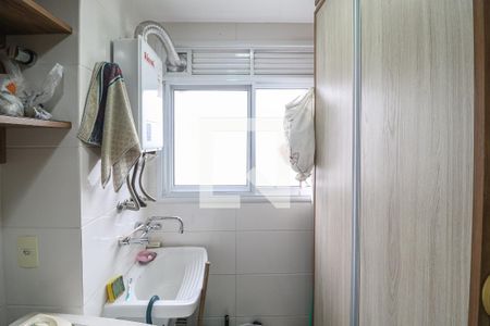 Apartamento à venda com 78m², 3 quartos e 2 vagas Apartamento à venda com 78m², 3 quartos e 2 vagasCozinha e Área de Serviço