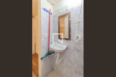 Banheiro de kitnet/studio para alugar com 1 quarto, 32m² em Vila Clementino, São Paulo