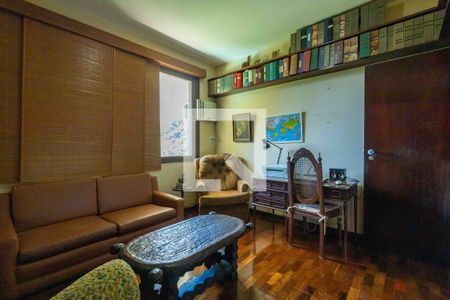 Casa à venda com 300m², 5 quartos e 4 vagasQuarto 2