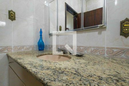 Casa à venda com 300m², 5 quartos e 4 vagasBanheiro Social