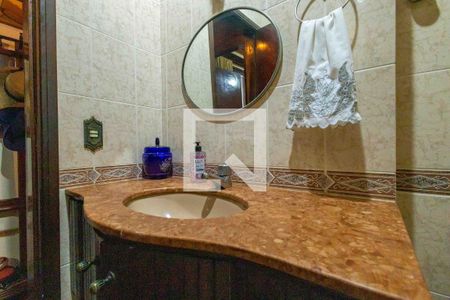 Casa à venda com 300m², 5 quartos e 4 vagasLavabo