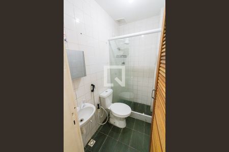 Banheiro de casa para alugar com 1 quarto, 28m² em Anil, Rio de Janeiro