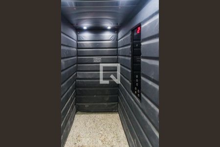 Apartamento para alugar com 35m², 1 quarto e sem vaga Apartamento para alugar com 35m², 1 quarto e sem vagaElevador