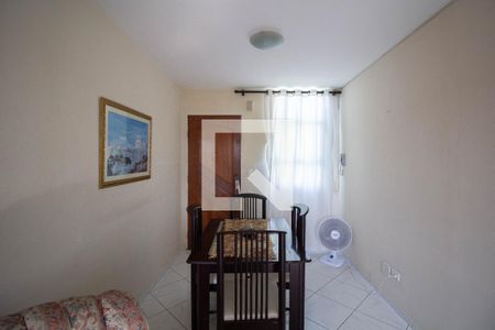 Sala de apartamento à venda com 2 quartos, 51m² em Conjunto Residencial José Bonifácio, São Paulo