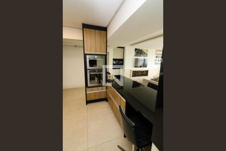 Apartamento à venda com 320m², 3 quartos e 4 vagasCozinha