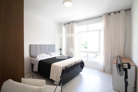 Suíte de apartamento para alugar com 1 quarto, 45m² em Pinheiros, São Paulo