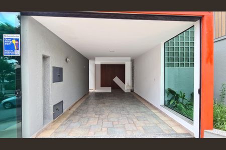 Casa para alugar com 266m², 3 quartos e 2 vagasGaragem