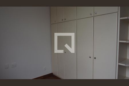 Casa para alugar com 266m², 3 quartos e 2 vagasQuarto 2
