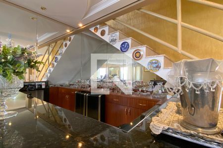 Casa de condomínio à venda com 320m², 4 quartos e 3 vagasSala 2