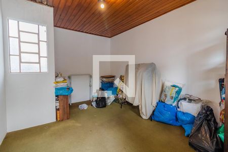 Casa à venda com 284m², 5 quartos e 3 vagas Casa à venda com 284m², 5 quartos e 3 vagasQuarto 4