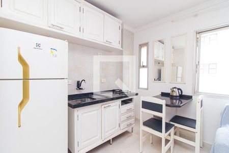 Cozinha de apartamento à venda com 1 quarto, 35m² em Bela Vista, São Paulo