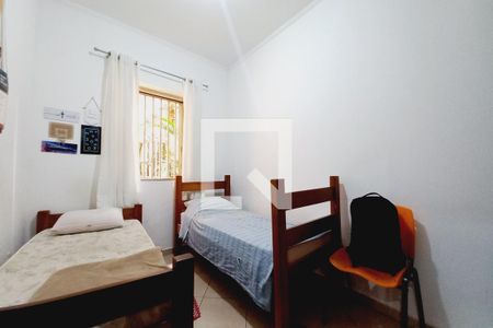 Casa à venda com 166m², 4 quartos e 4 vagasQuarto 2 