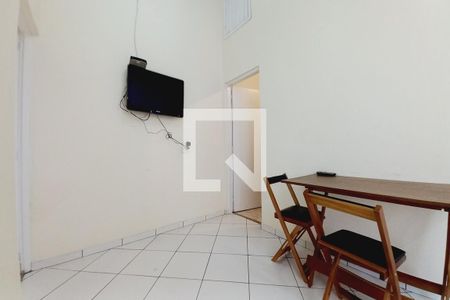 Casa à venda com 166m², 4 quartos e 4 vagasSala