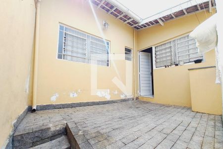Casa à venda com 166m², 4 quartos e 4 vagasEdicula 