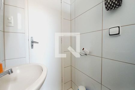 Casa à venda com 166m², 4 quartos e 4 vagasBanheiro