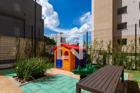 Apartamento para alugar com 32m², 2 quartos e sem vagaÁrea comum - Playground