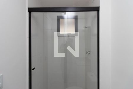 Banheiro de apartamento para alugar com 1 quarto, 35m² em Vila Maria Alta, São Paulo