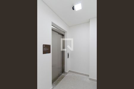 Apartamento para alugar com 35m², 1 quarto e sem vagaElevador