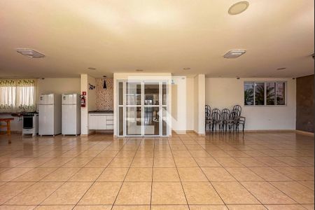 Apartamento para alugar com 55m², 2 quartos e 1 vaga Apartamento para alugar com 55m², 2 quartos e 1 vagaÁrea comum - Salão de festas