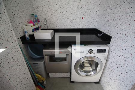 Área de Serviço de apartamento para alugar com 2 quartos, 60m² em Vila Paulicéia, São Paulo