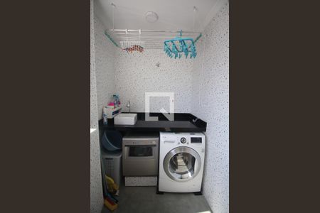 Área de Serviço de apartamento para alugar com 2 quartos, 60m² em Vila Paulicéia, São Paulo
