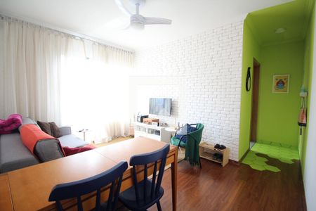 Sala de apartamento para alugar com 2 quartos, 60m² em Vila Paulicéia, São Paulo