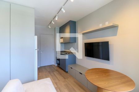 Sala/Quarto de apartamento à venda com 1 quarto, 25m² em Campo Belo, São Paulo