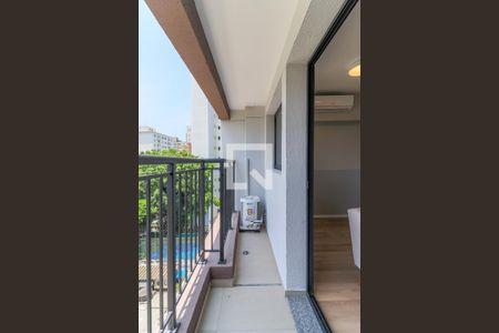 Apartamento à venda com 25m², 1 quarto e sem vagaVaranda