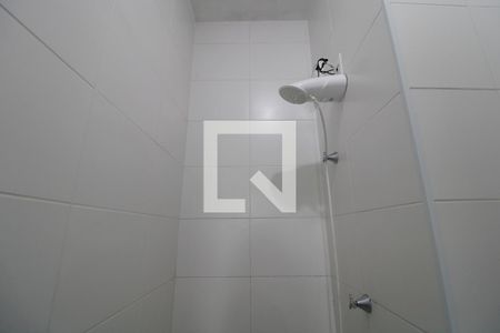 Apartamento à venda com 34m², 2 quartos e sem vagaChuveiro