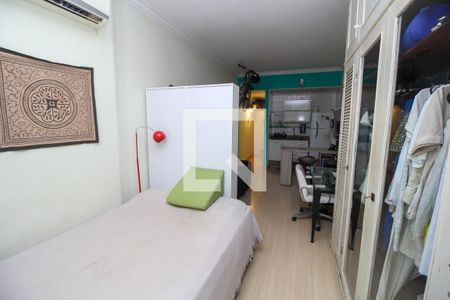 Quarto de kitnet/studio à venda com 1 quarto, 30m² em Catete, Rio de Janeiro